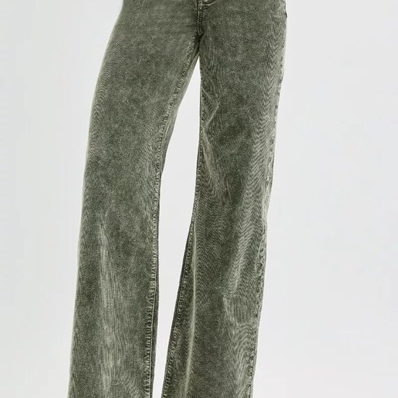 RISEN Full Size High Rise Wide Leg Corduroy Jeans Plus Size - Picture 2 of 7